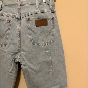 wrangler cowboy cut jeans